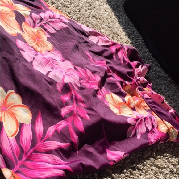 One piece swimsuit - Picture 3 of 4